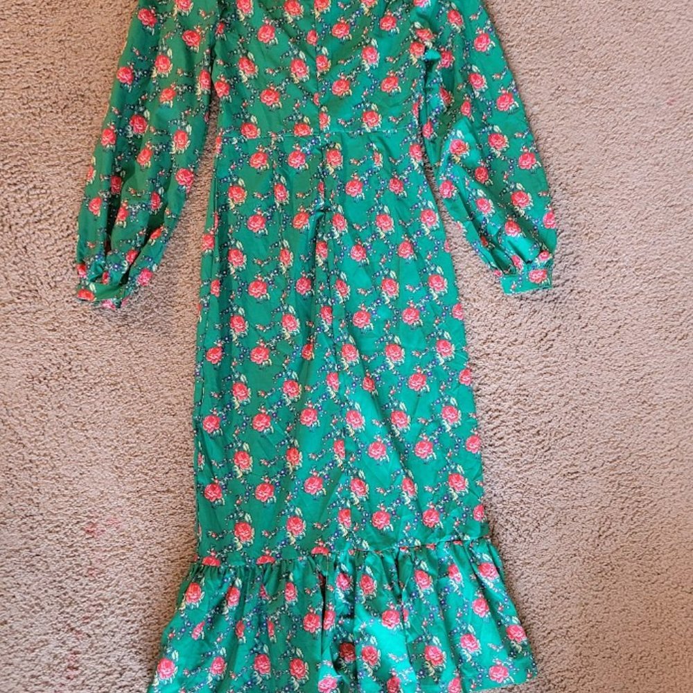Dress - Picture 3 of 4